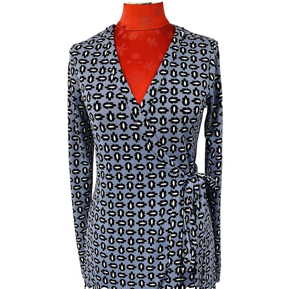 Ann Taylor True Wrap Dress Size 2T Tall Gray Black V-Neck Long Sleeve Career - Picture 2 of 11